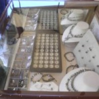 Microentrepreneur jewellery on sale